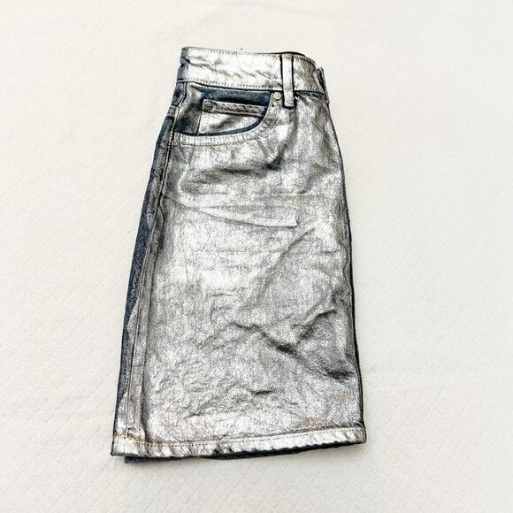 Sandro Paris Denim Pencil Skirt Metallic Silver Coated Front Size 1 / 26 US - Picture 6 of 6